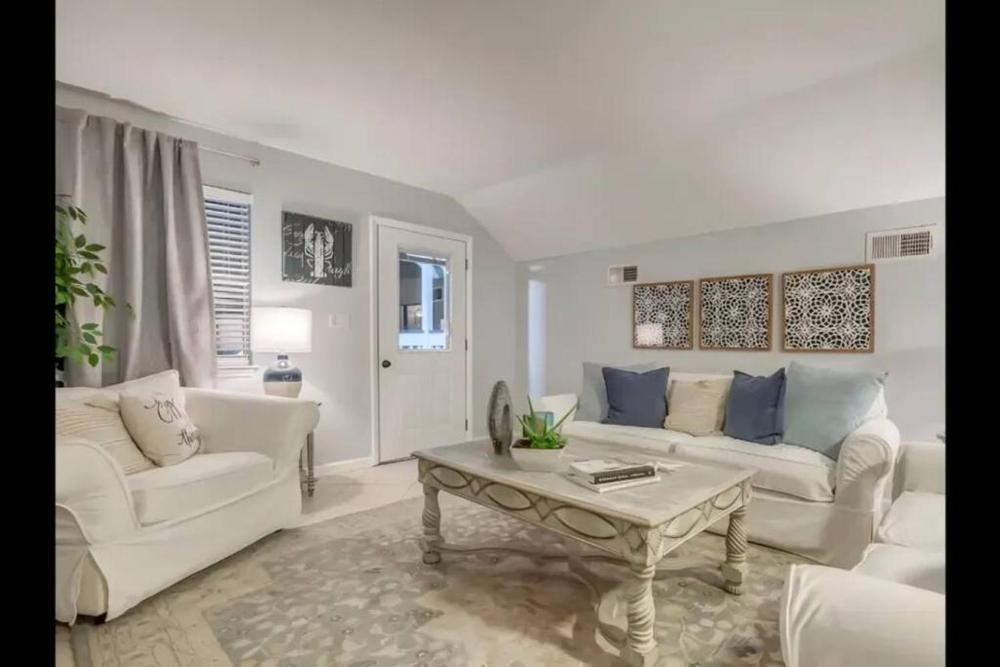 One-Bedroom Apartment interior